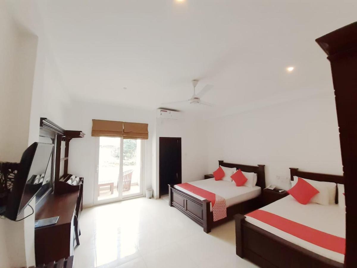 Hotel Bamiyan Kandy Esterno foto