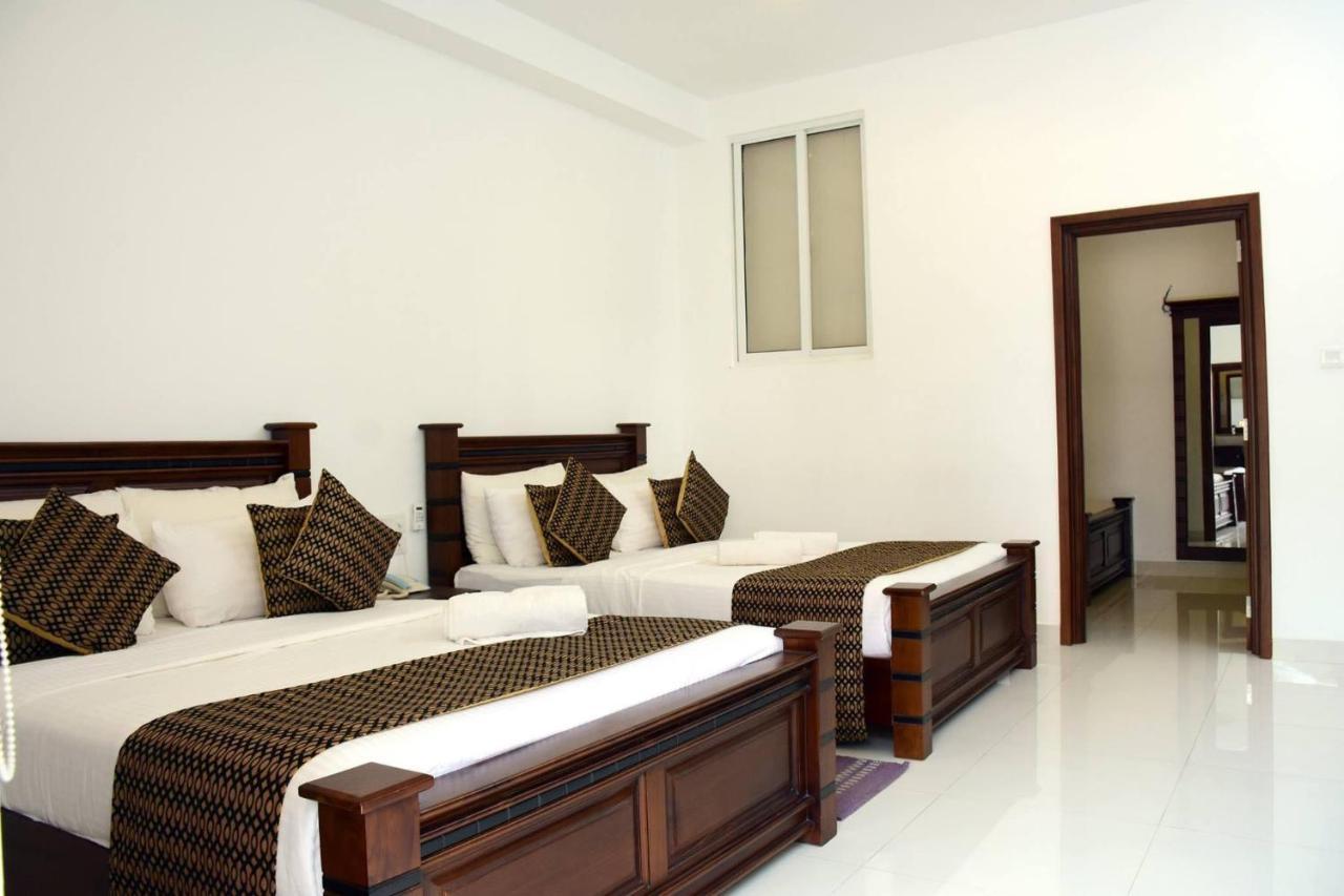 Hotel Bamiyan Kandy Esterno foto